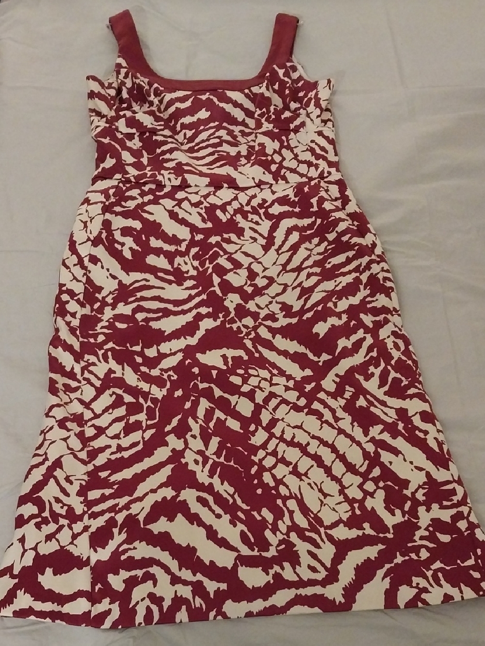 Donna Ricco Red and White Printed Midi Dress